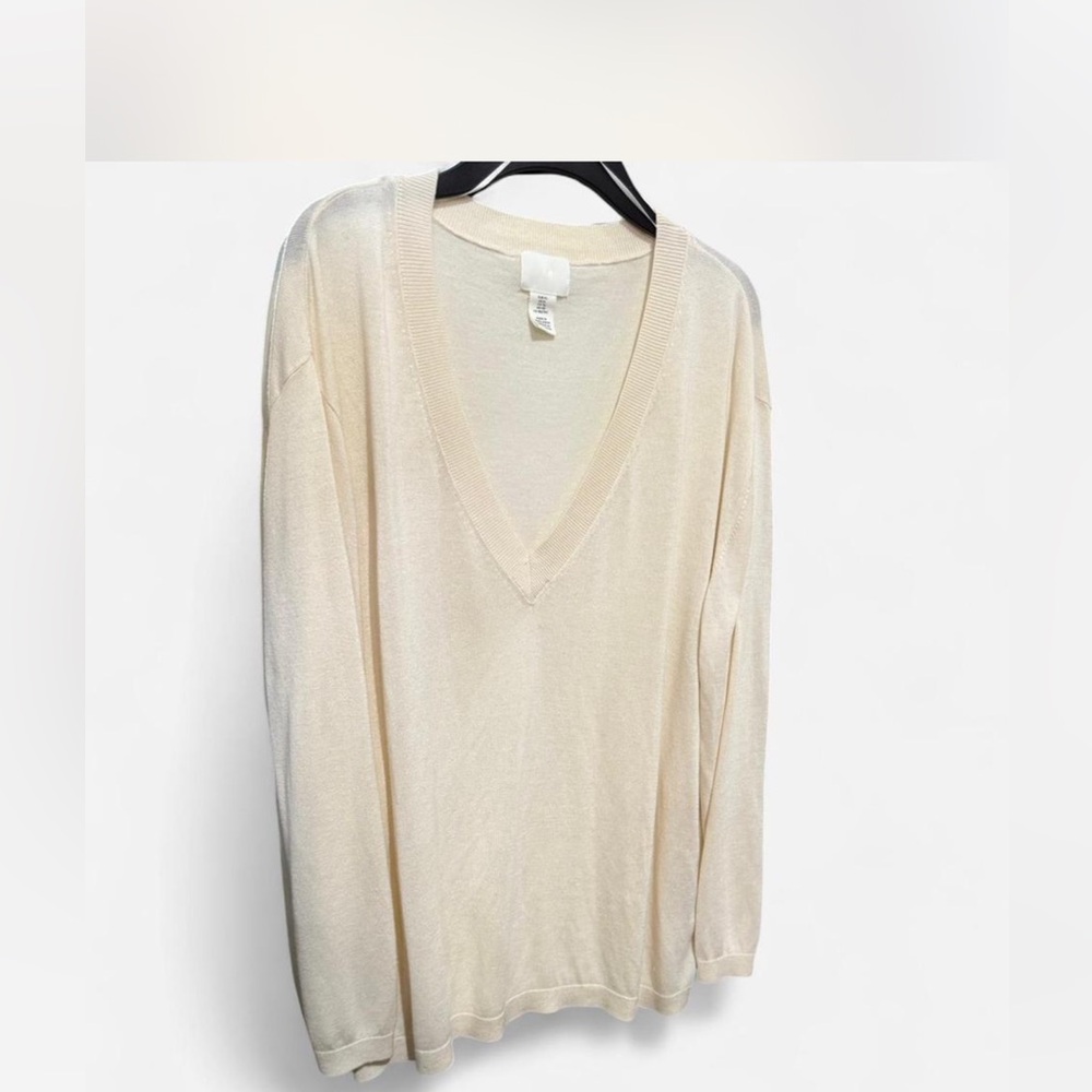 H&M Cream V-Neck Sweater